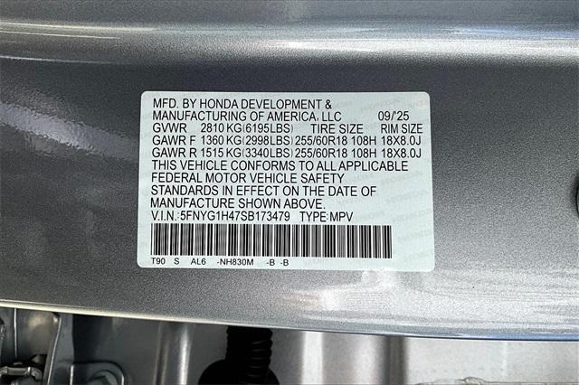 new 2025 Honda Pilot car, priced at $47,095