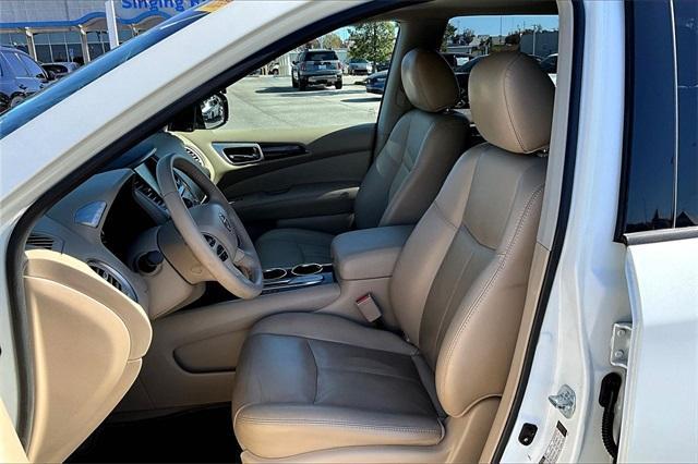 used 2015 Nissan Pathfinder car, priced at $11,188