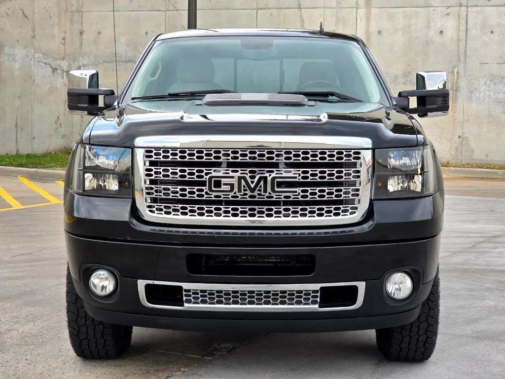used 2013 GMC Sierra 2500 car, priced at $33,995