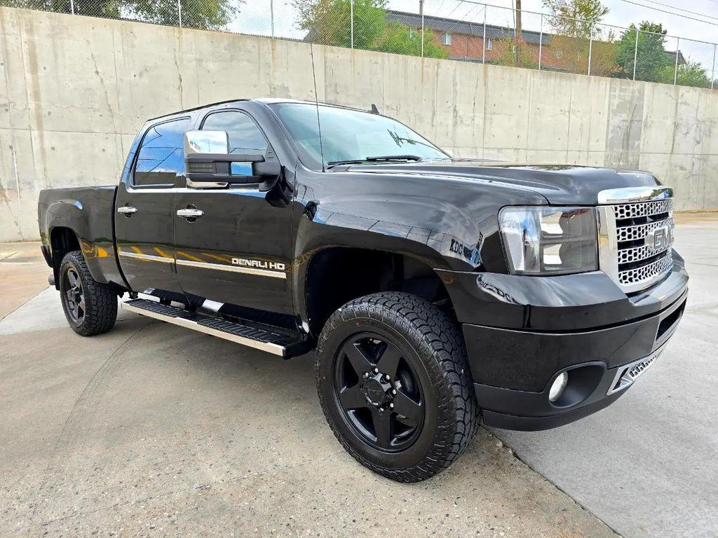 used 2013 GMC Sierra 2500 car, priced at $33,995