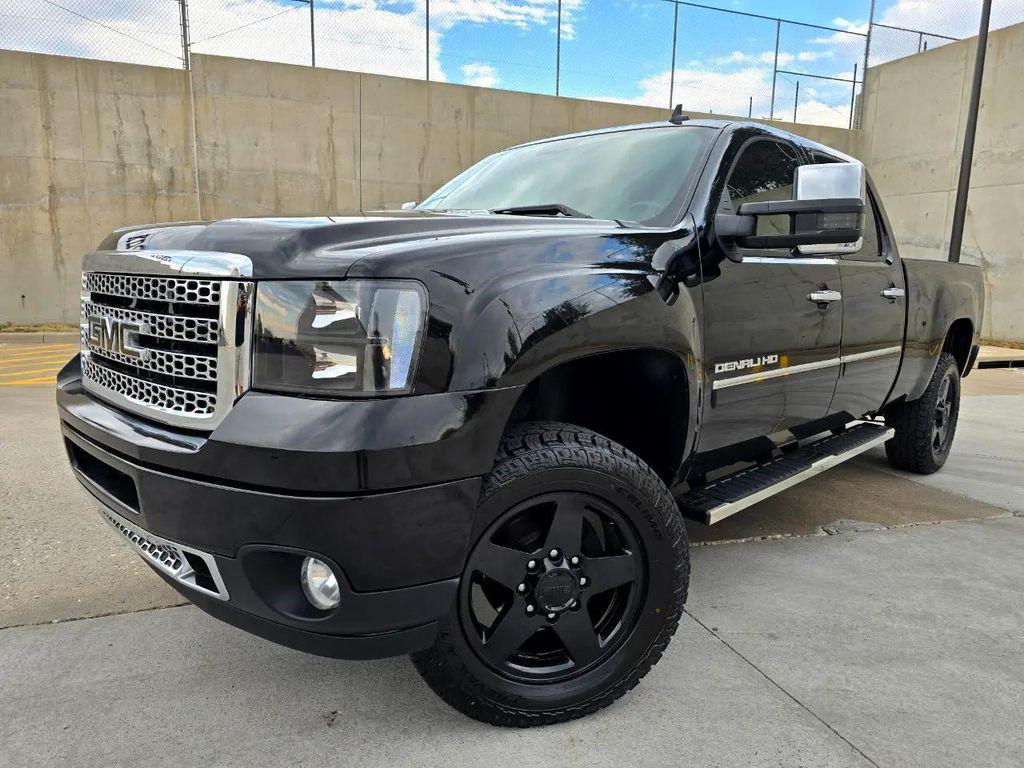used 2013 GMC Sierra 2500 car, priced at $34,995