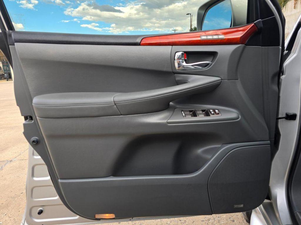 used 2009 Lexus LX 570 car, priced at $23,995