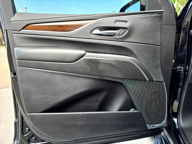 used 2021 Cadillac Escalade car, priced at $59,995