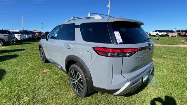 new 2024 Nissan Pathfinder car, priced at $48,525