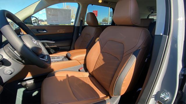 new 2024 Nissan Pathfinder car, priced at $48,525