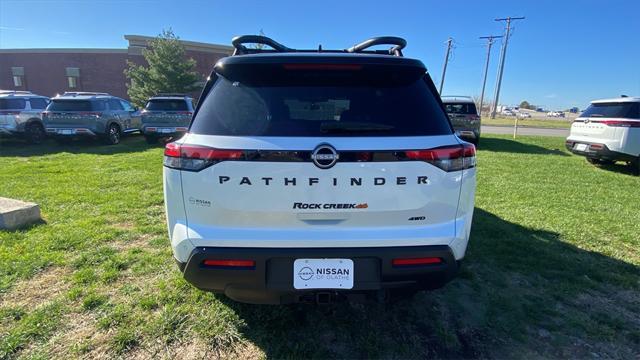 new 2024 Nissan Pathfinder car, priced at $41,344