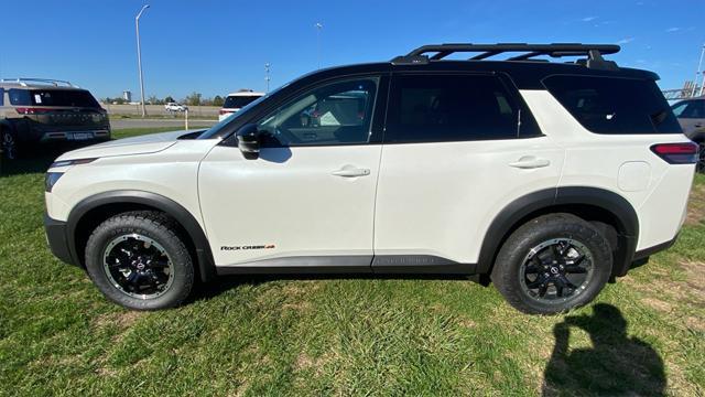 new 2024 Nissan Pathfinder car, priced at $41,344