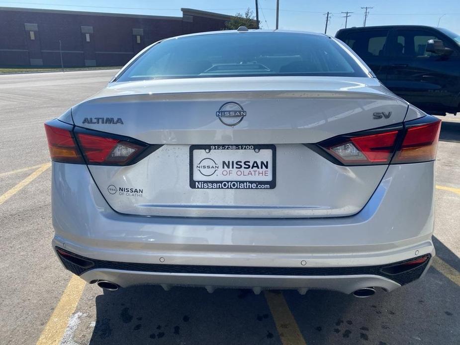 new 2024 Nissan Altima car, priced at $27,385