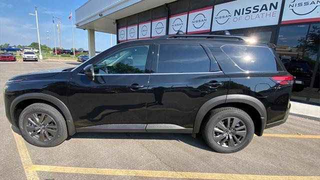 new 2024 Nissan Pathfinder car, priced at $41,235