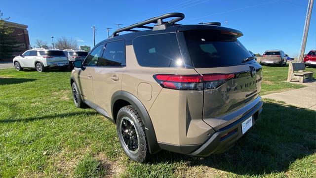 new 2024 Nissan Pathfinder car, priced at $41,344