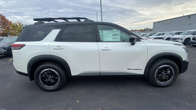 new 2024 Nissan Pathfinder car, priced at $41,344