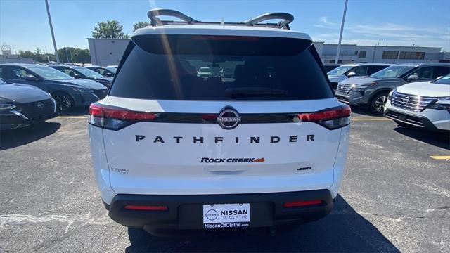 new 2024 Nissan Pathfinder car, priced at $40,550