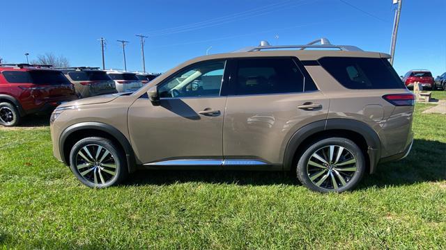 new 2024 Nissan Pathfinder car, priced at $47,804