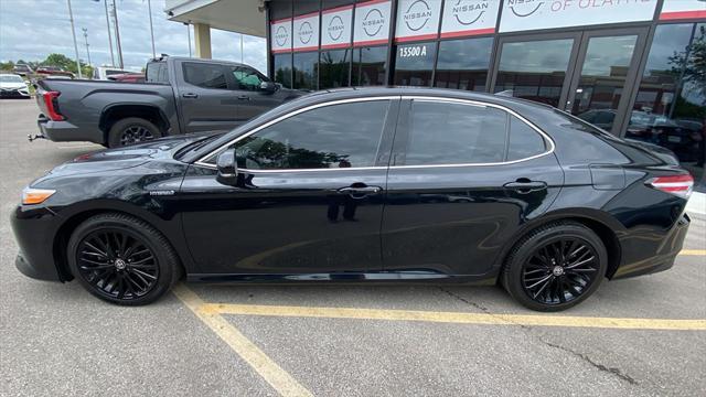 used 2020 Toyota Camry Hybrid car, priced at $24,645