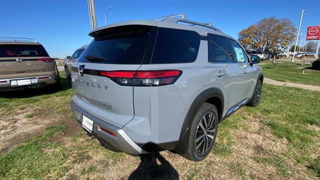 new 2024 Nissan Pathfinder car, priced at $48,225