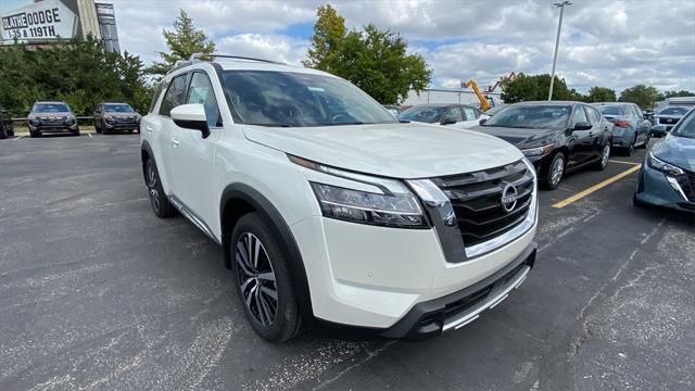 new 2024 Nissan Pathfinder car, priced at $48,304