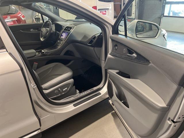 used 2019 Lincoln Nautilus car, priced at $23,444
