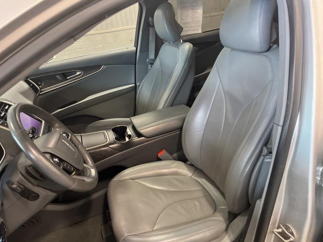 used 2019 Lincoln Nautilus car, priced at $23,444