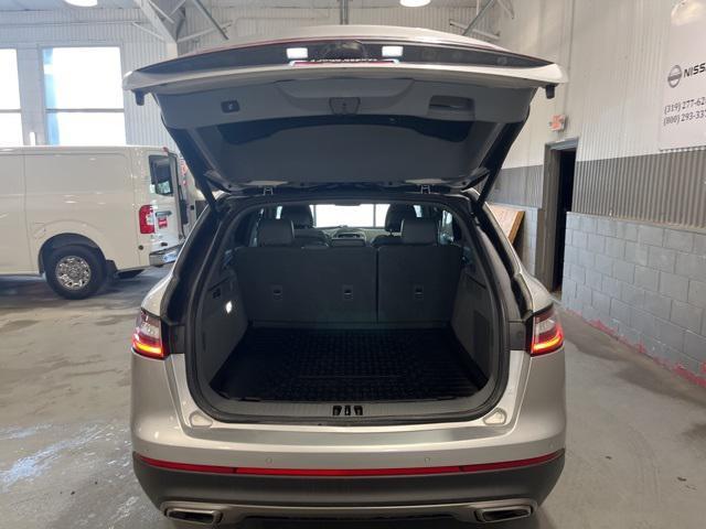used 2019 Lincoln Nautilus car, priced at $23,444