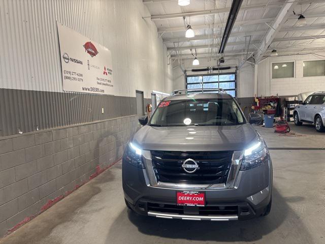 new 2025 Nissan Pathfinder car, priced at $55,065