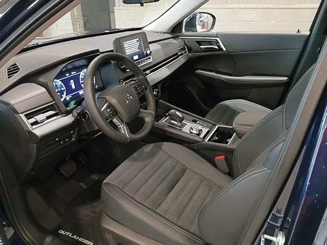 new 2025 Mitsubishi Outlander PHEV car, priced at $42,387