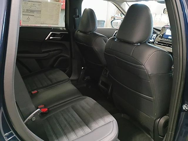 new 2025 Mitsubishi Outlander PHEV car, priced at $42,387