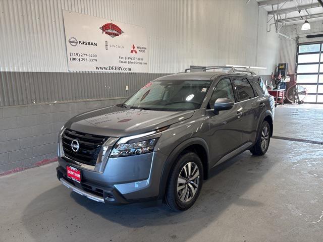 new 2025 Nissan Pathfinder car, priced at $39,420