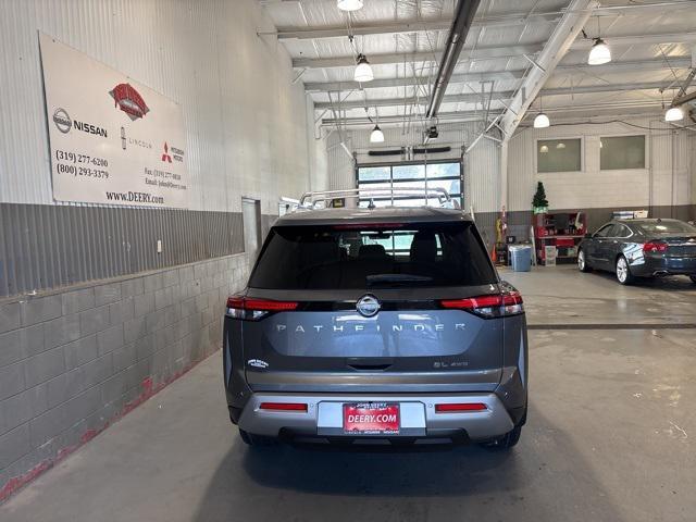 new 2025 Nissan Pathfinder car, priced at $39,420