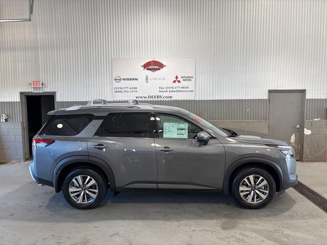 new 2025 Nissan Pathfinder car, priced at $39,420