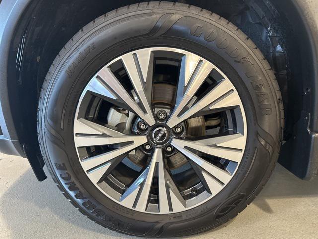used 2023 Nissan Rogue car, priced at $26,595