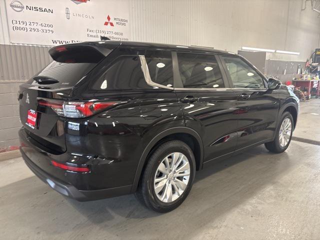 new 2025 Mitsubishi Outlander car, priced at $32,383