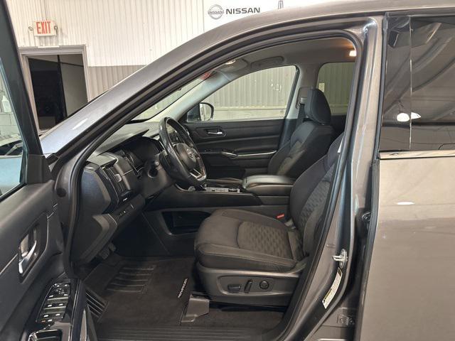 used 2022 Nissan Pathfinder car, priced at $28,672