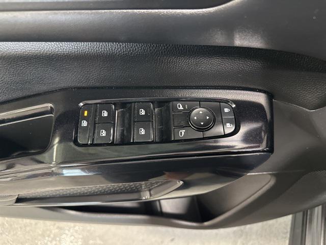 used 2022 Nissan Pathfinder car, priced at $28,672