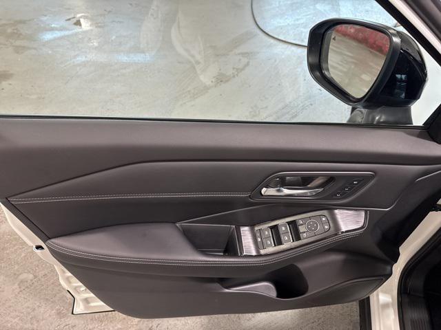 new 2025 Nissan Rogue car, priced at $42,857