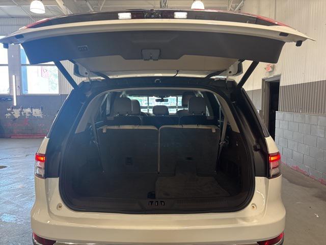used 2022 Lincoln Aviator car, priced at $39,500