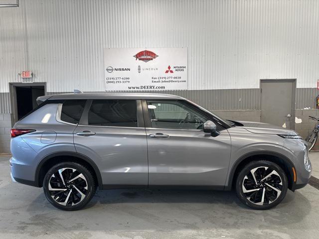 used 2022 Mitsubishi Outlander car, priced at $24,995