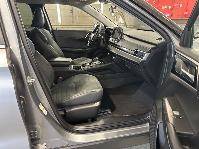 used 2022 Mitsubishi Outlander car, priced at $24,995