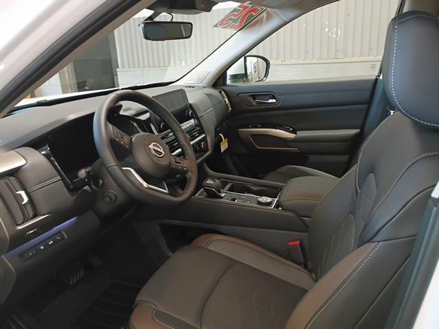 new 2025 Nissan Pathfinder car, priced at $51,809