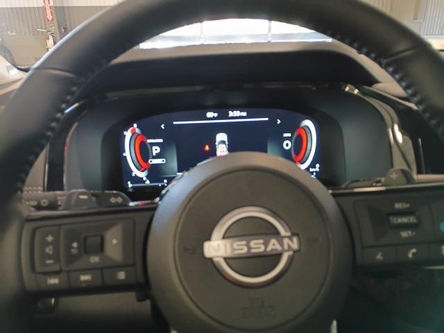 new 2025 Nissan Pathfinder car, priced at $51,809