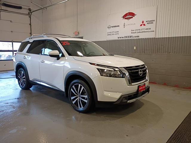 new 2025 Nissan Pathfinder car, priced at $51,809
