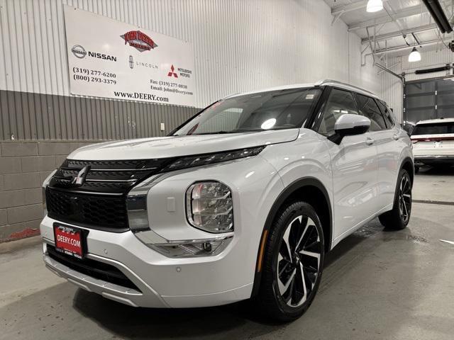 new 2024 Mitsubishi Outlander car, priced at $37,704