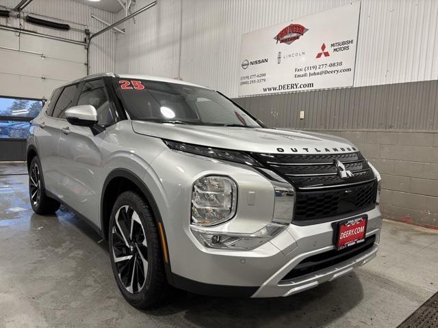 new 2024 Mitsubishi Outlander car, priced at $34,322