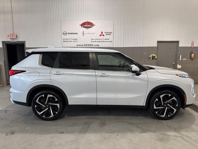 used 2023 Mitsubishi Outlander car, priced at $28,661