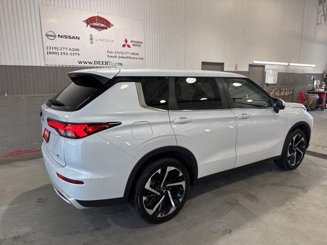used 2023 Mitsubishi Outlander car, priced at $28,661