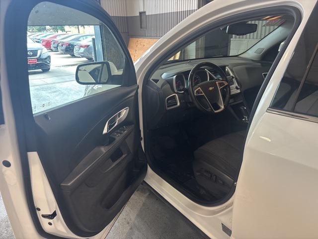 used 2016 Chevrolet Equinox car, priced at $5,995