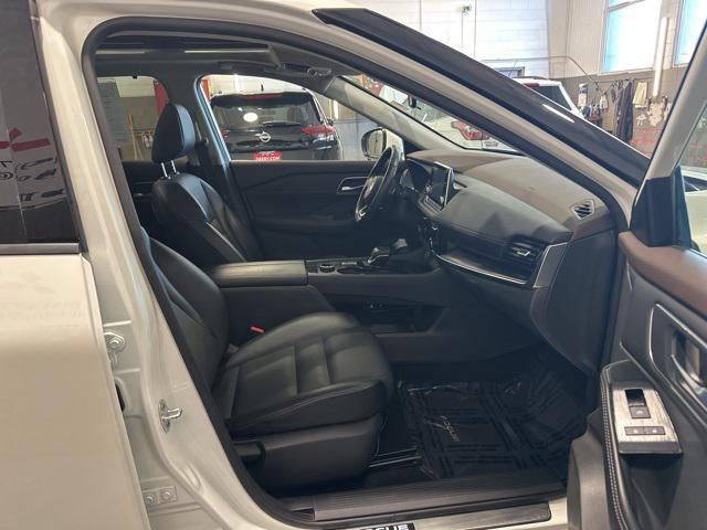 used 2021 Nissan Rogue car, priced at $22,399
