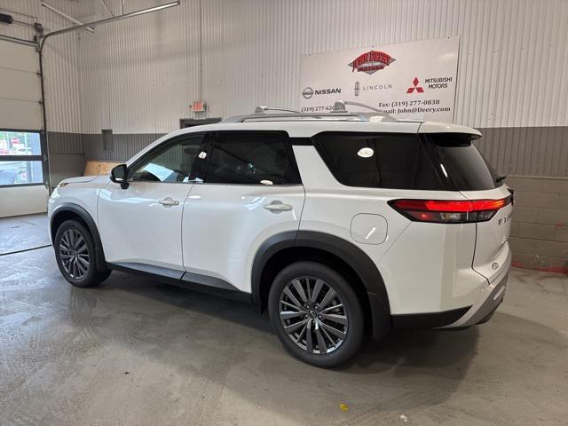 new 2025 Nissan Pathfinder car, priced at $48,097