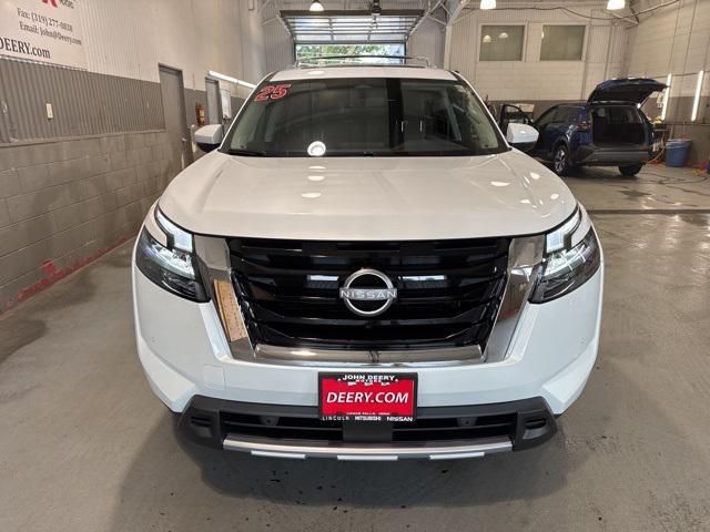 new 2025 Nissan Pathfinder car, priced at $48,097