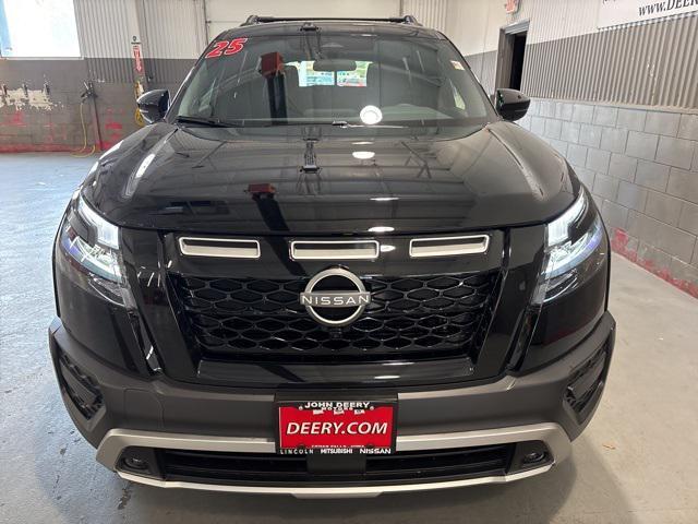 new 2025 Nissan Pathfinder car, priced at $44,477