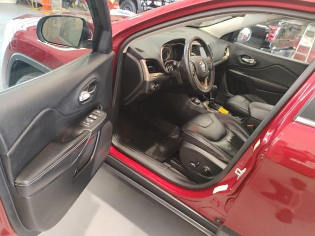 used 2014 Jeep Cherokee car, priced at $6,995